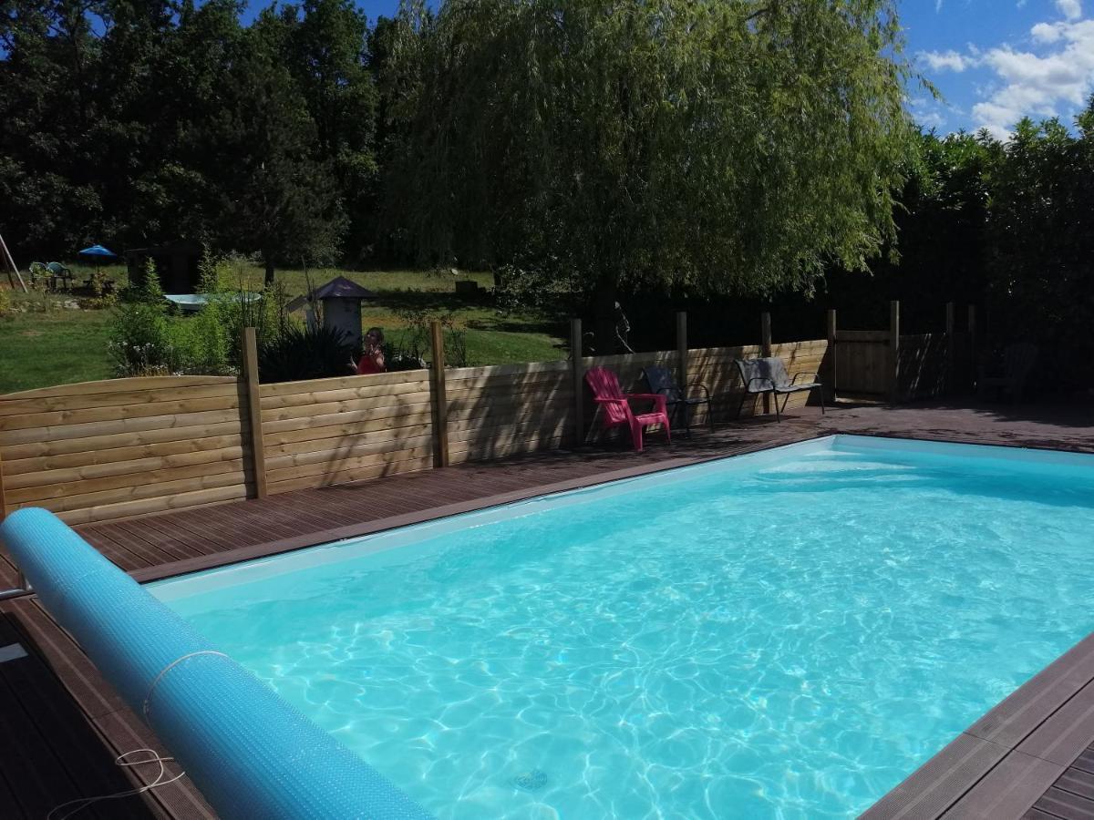 Patrice Et Chrstel Cabane En Bois Chatuzange-le-Goubet Esterno foto